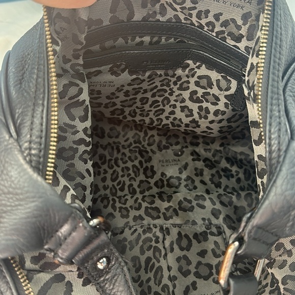 PERLINA Black Leather SHOULDER BAG - Picture 6 of 10